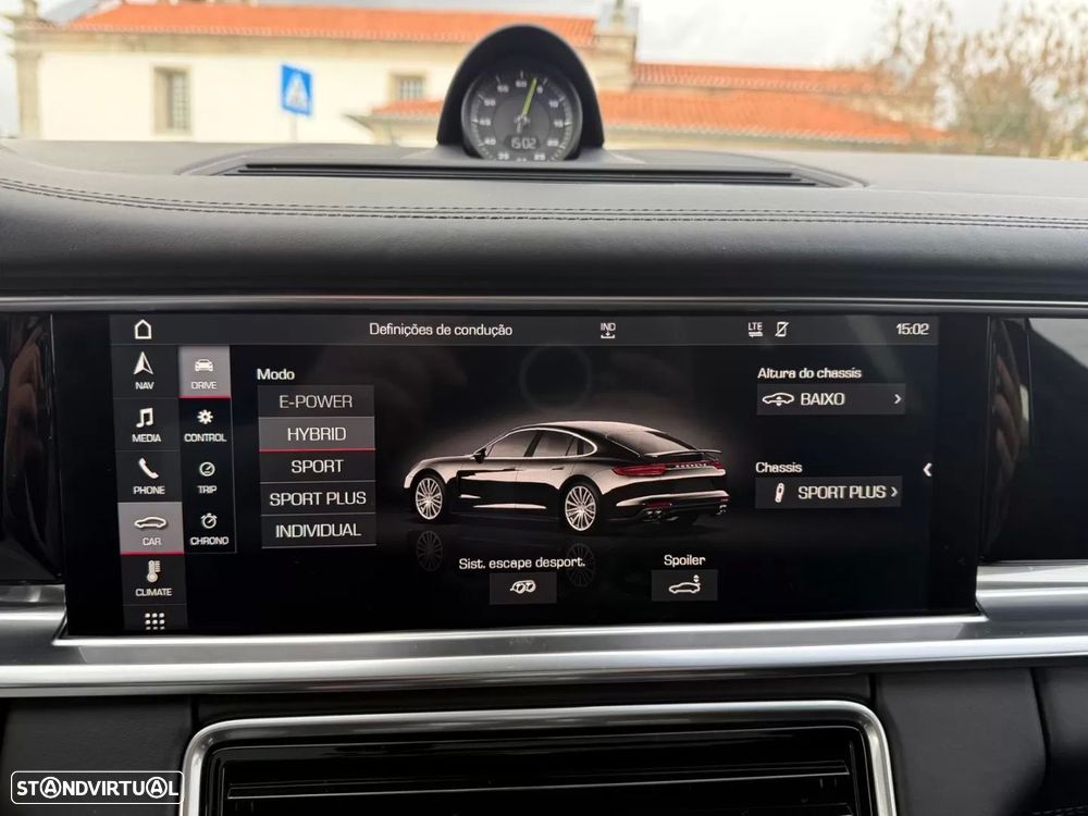 Porsche Panamera 4 E-Hybrid - 15