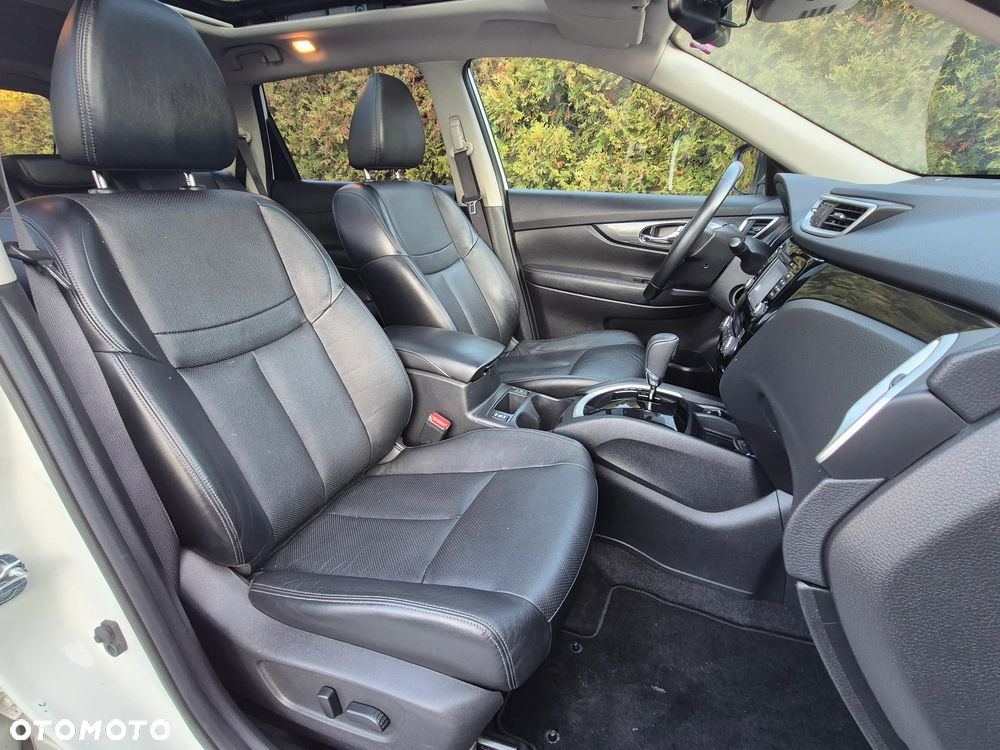 Nissan X-Trail 1.6 DCi Tekna 2WD EU6 - 32