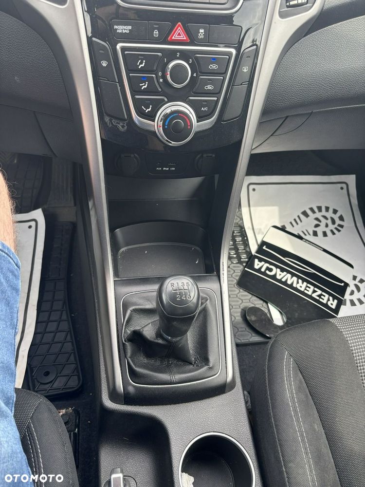 Hyundai i30 - 25