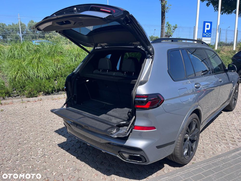 BMW X7 xDrive40d mHEV sport - 32