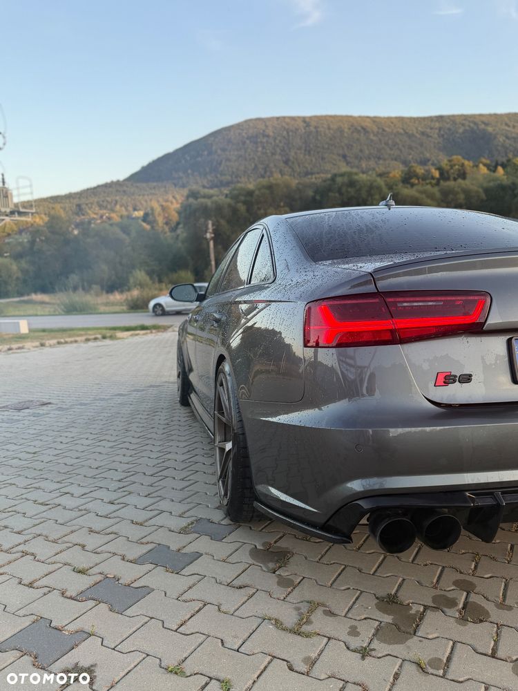 Audi S6 Limousine - 4