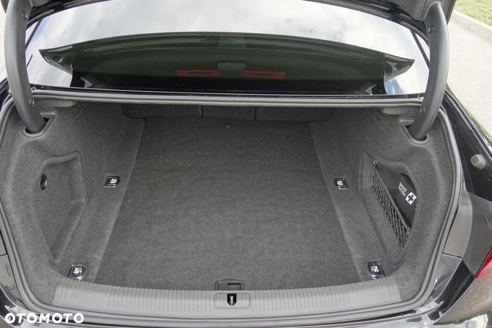 Audi A4 - 14