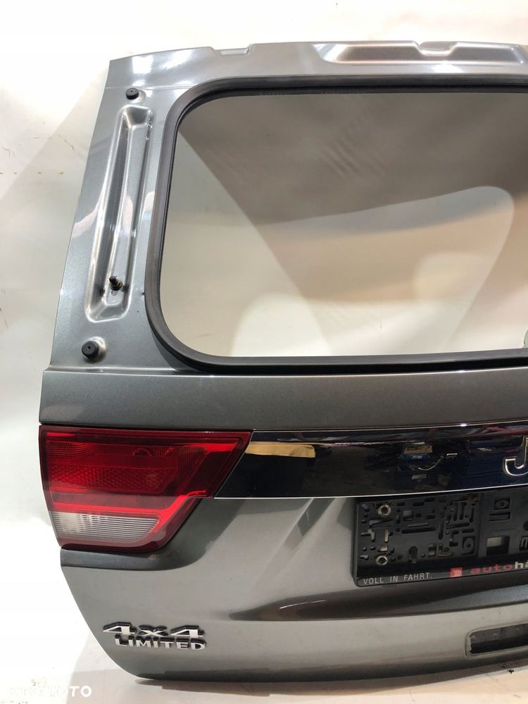 grand cherokee wk2 klapa tył pokrywa bagażnika - 3