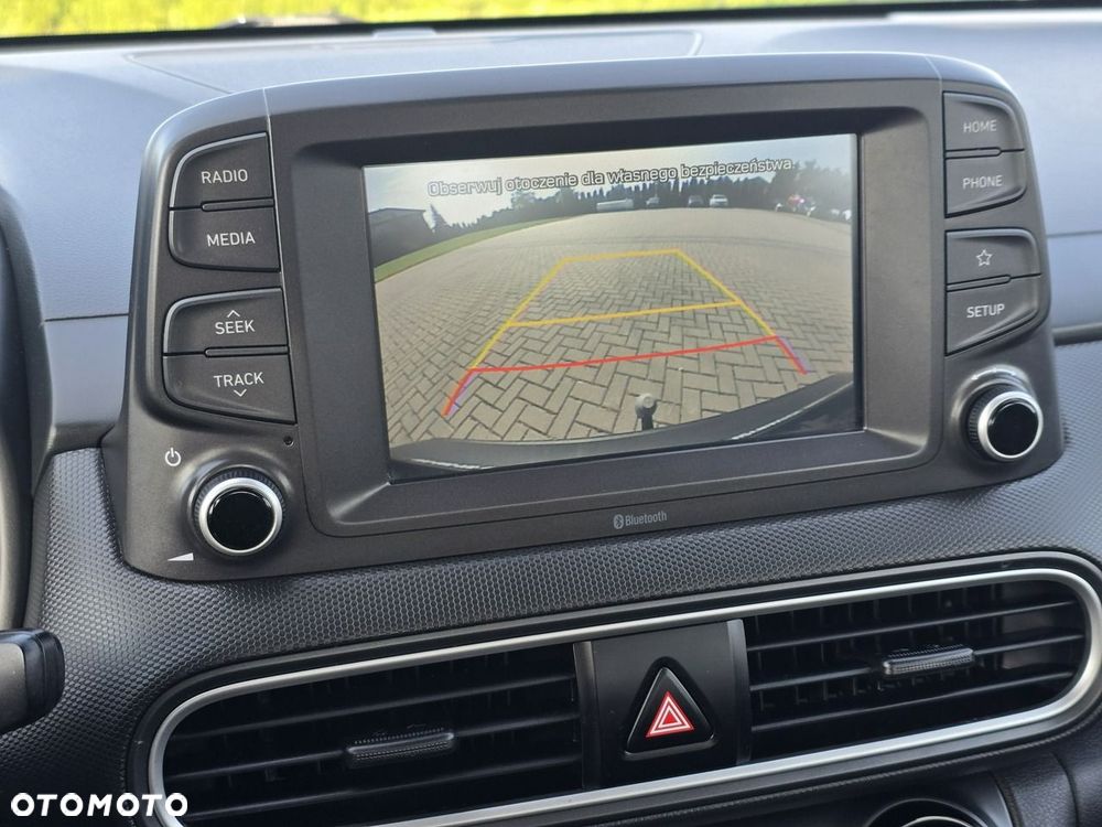 Hyundai Kona - 24