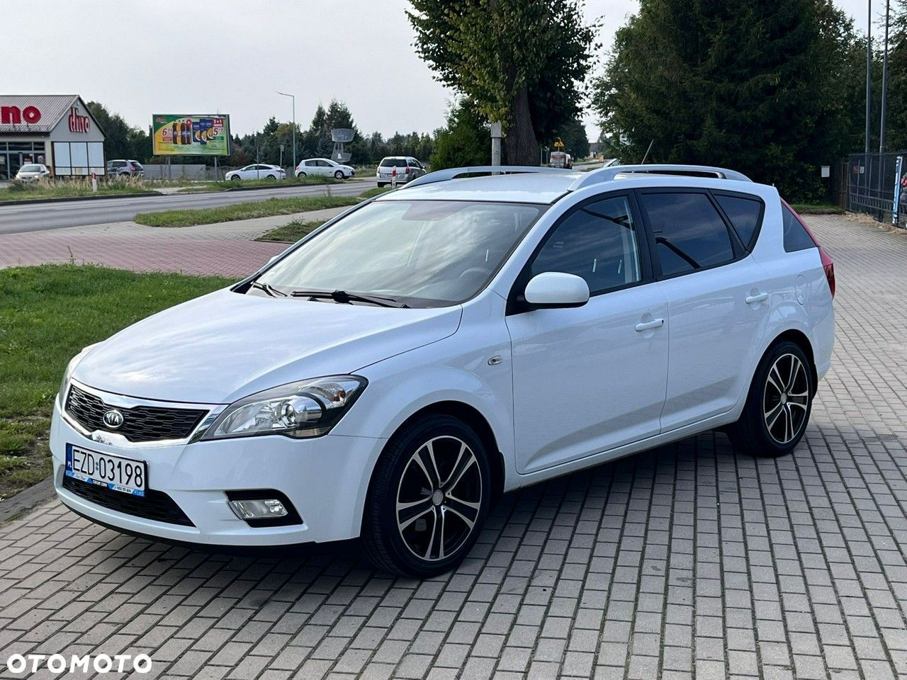 Kia Ceed 1.4 CVVT Attract - 1