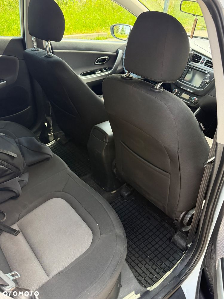 Kia Ceed 1.6 GDI Business Line - 22