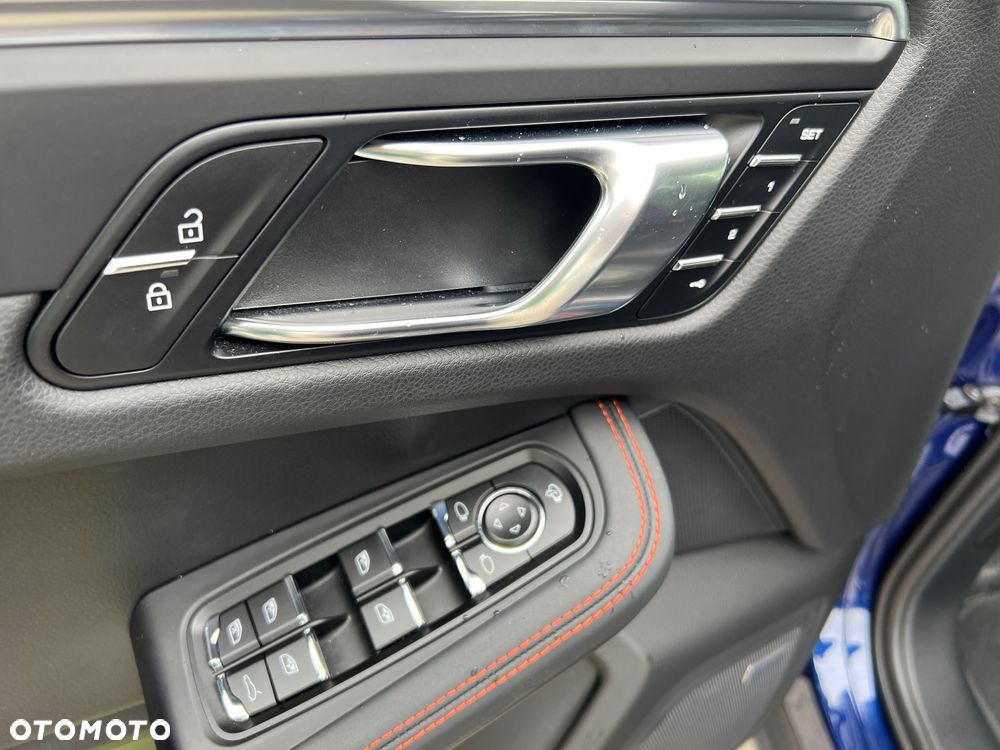 Porsche Macan Standard - 8