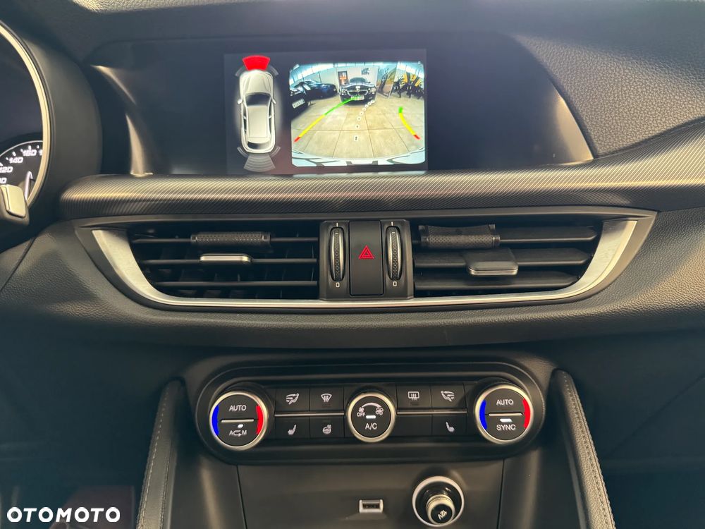 Alfa Romeo Stelvio 2.0 Turbo TI Q4 - 20