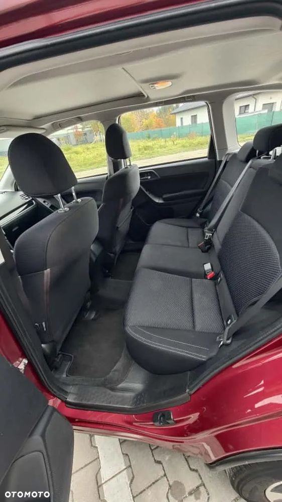 Subaru Forester 2.0 i Exclusive Lineartronic - 11