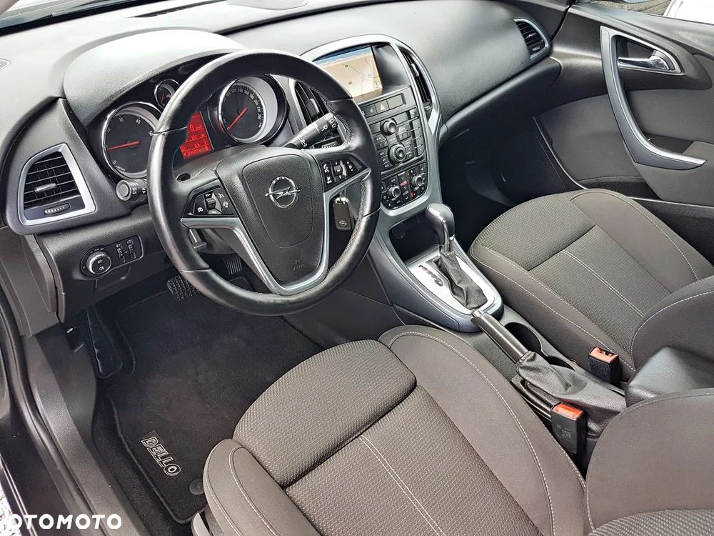Opel Astra 2.0 CDTI Automatik Exklusiv - 8
