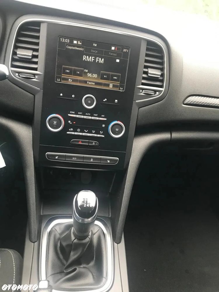 Renault Megane ENERGY TCe 130 EXPERIENCE - 12