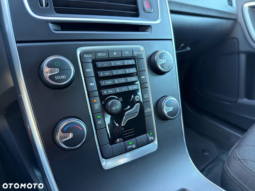 Volvo S60 D3 Momentum - 35