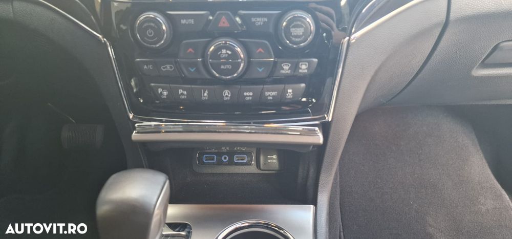 Jeep Grand Cherokee 3.0 TD AT Overland - 11