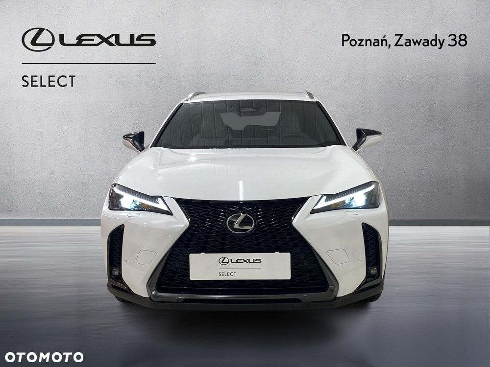 Lexus UX 300h F Sport Design - 6