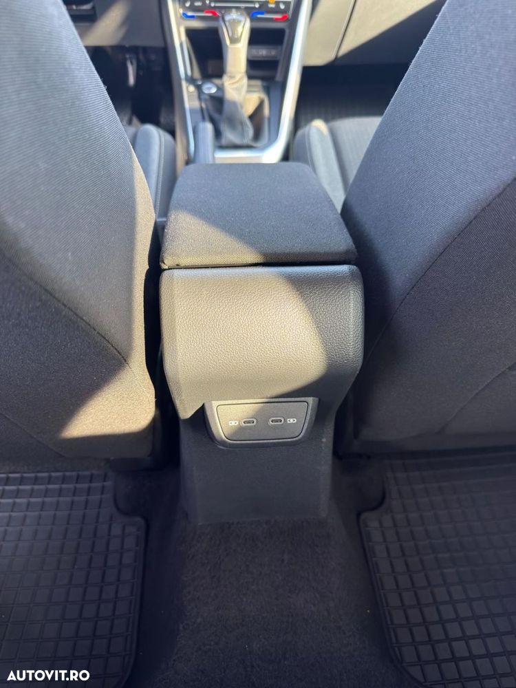 Volkswagen Taigo - 10