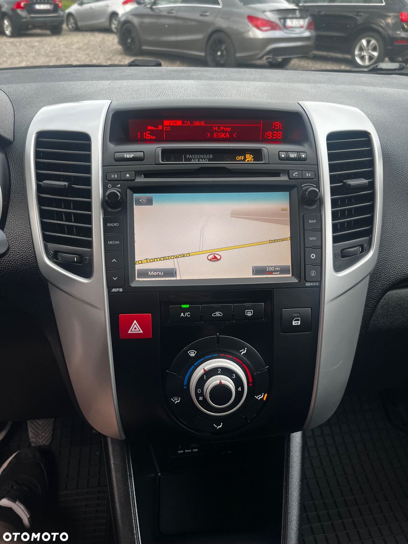 Kia Venga 1.4 CVVT Attract - 11