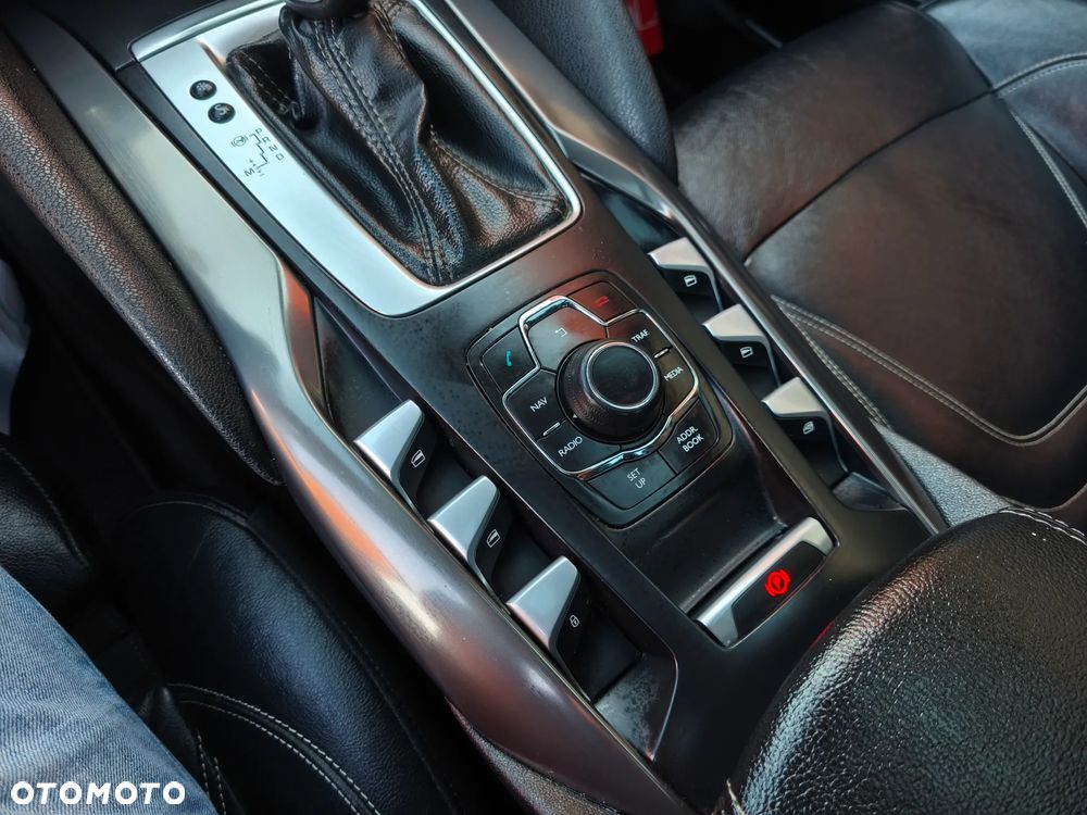 Citroën DS5 HDi 165 Business - 17