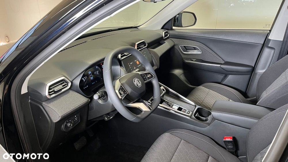 MG ZS Hybrid+ - 17