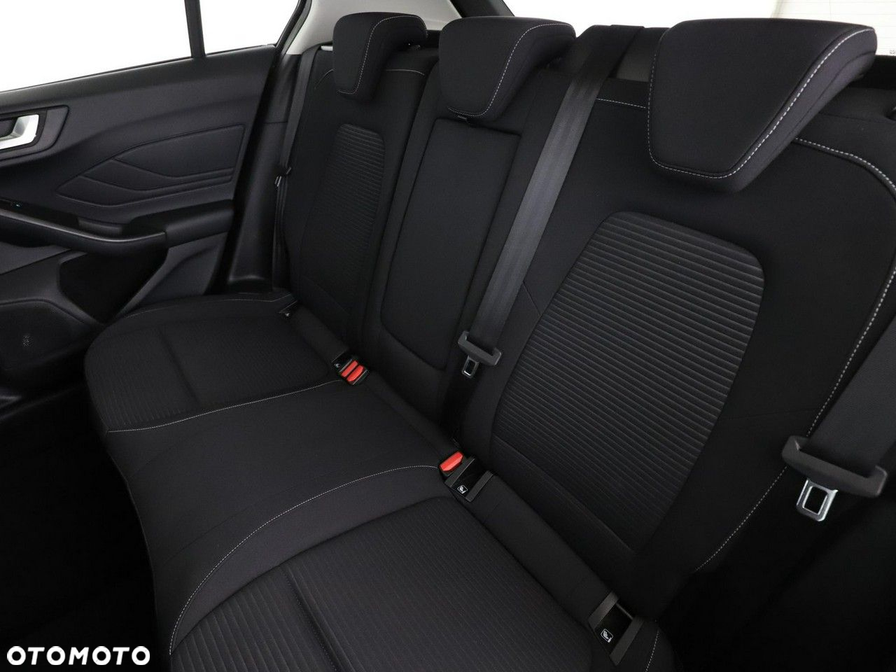 Ford Focus 1.5 EcoBlue Start-Stopp-System TITANIUM - 17