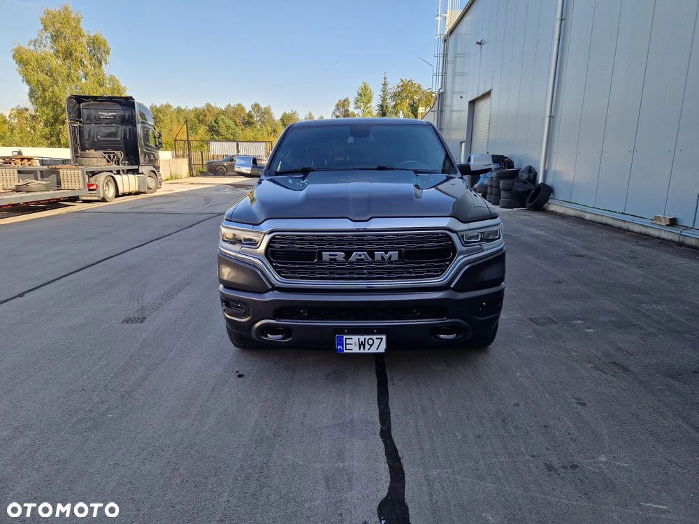 RAM 1500 - 8