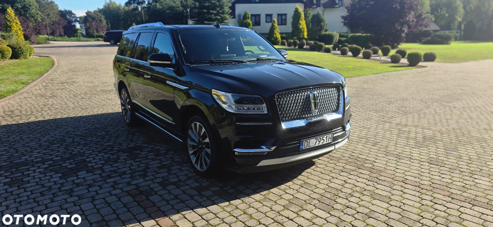 Lincoln Navigator - 6