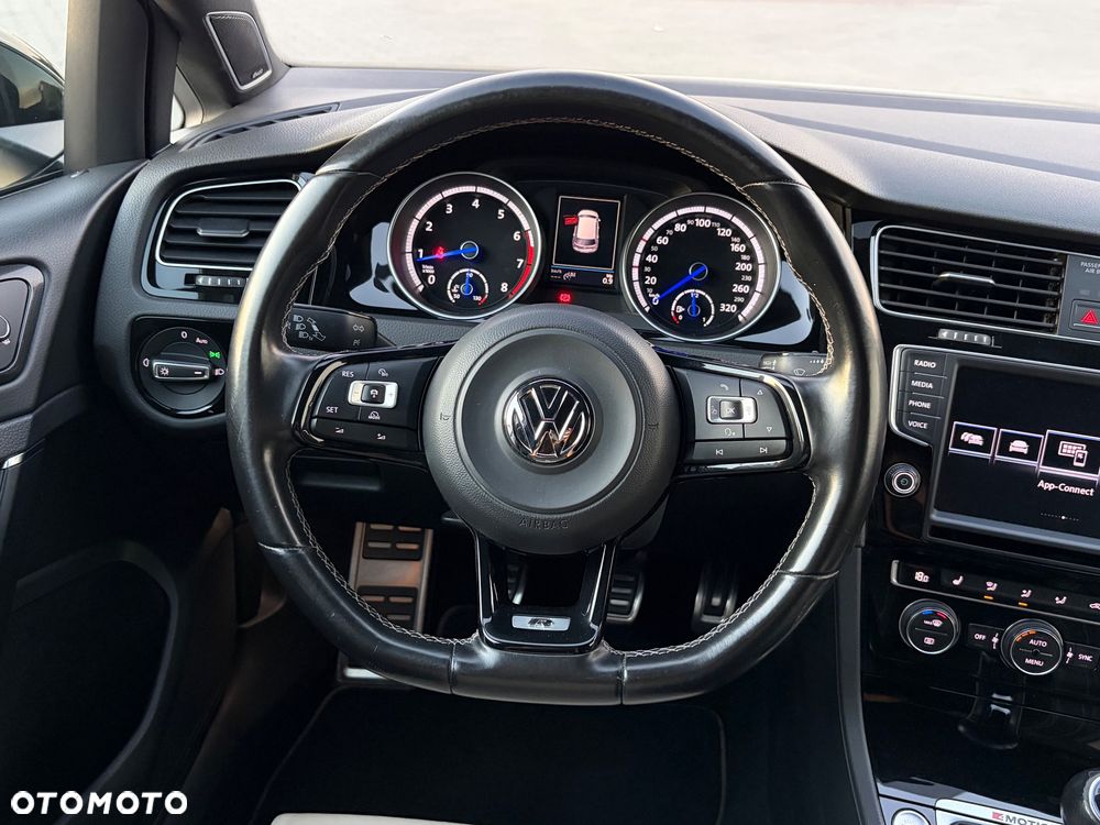 Volkswagen Golf 2.0 TSI BMT 4Mot R - 39