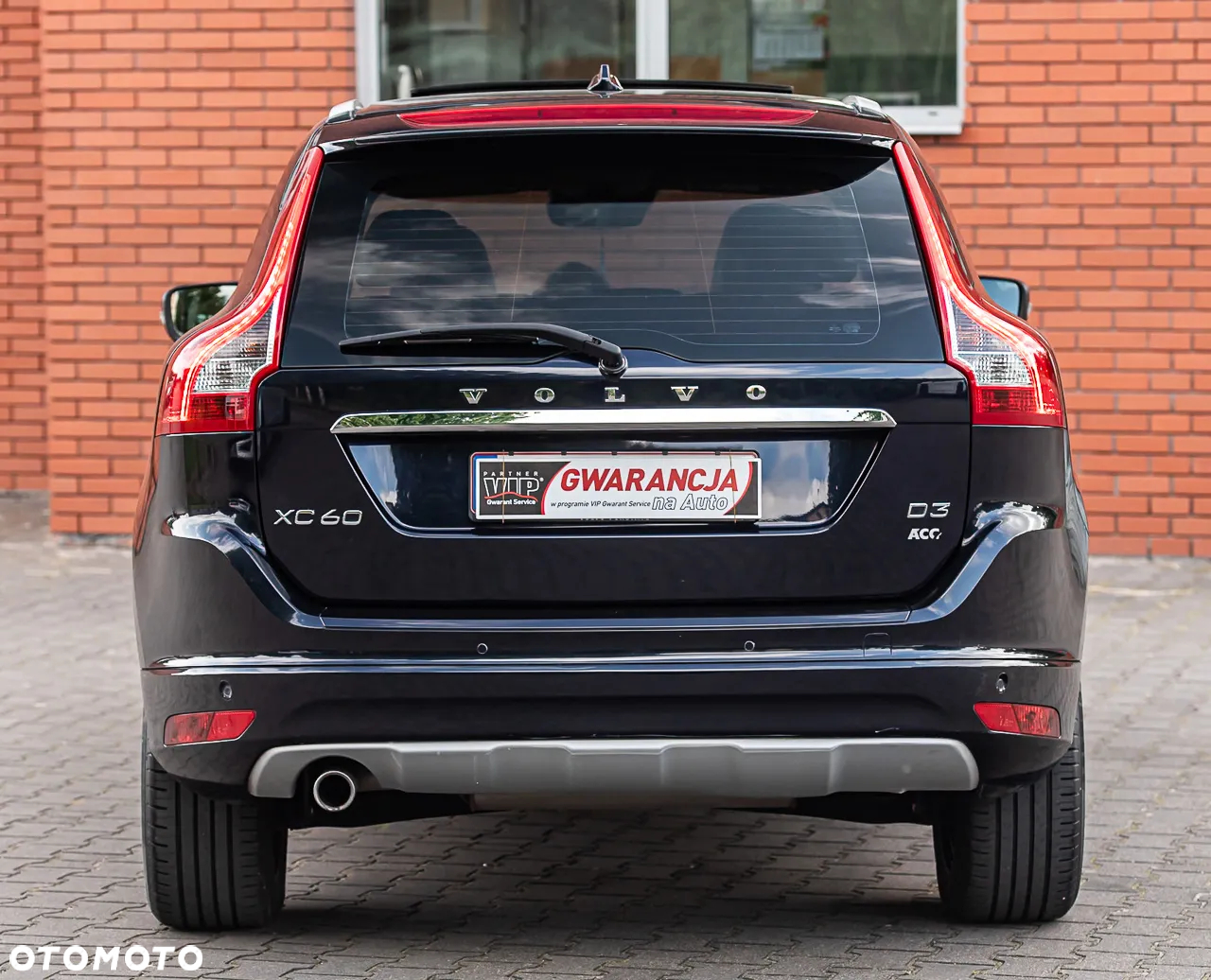 Volvo XC 60 D3 Momentum Pro - 11