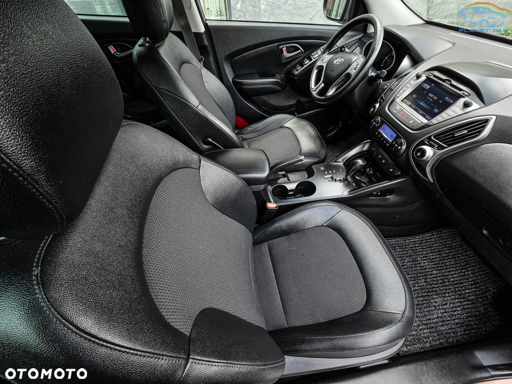 Hyundai ix35 2.0 CRDi 4WD Automatik Premium - 17