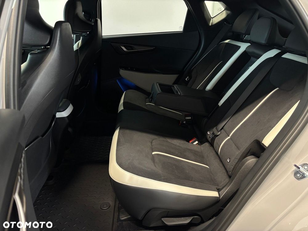 Kia EV6 - 12