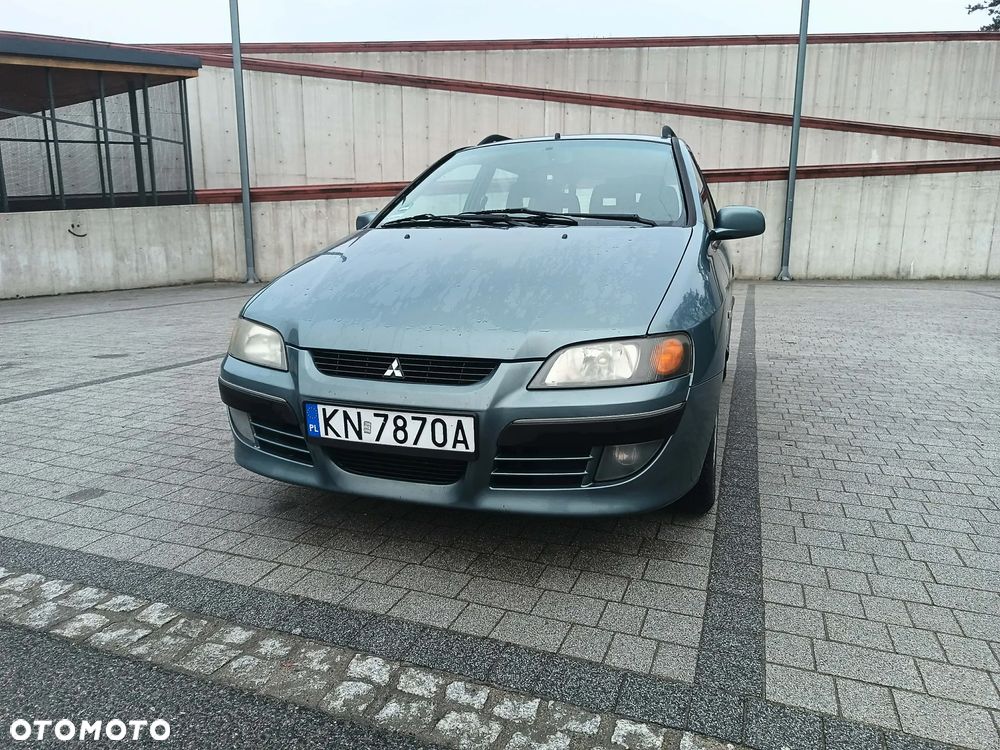 Mitsubishi Space Star 1.6 Avance - 1