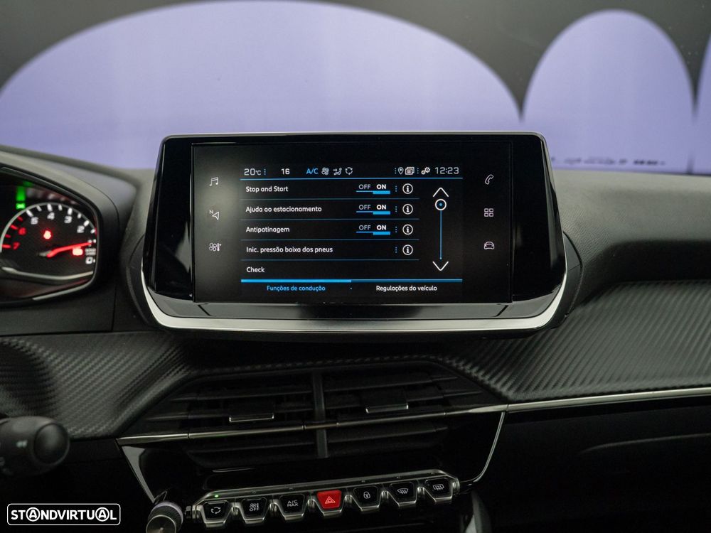 Peugeot 2008 1.2 PureTech Active Pack - 28