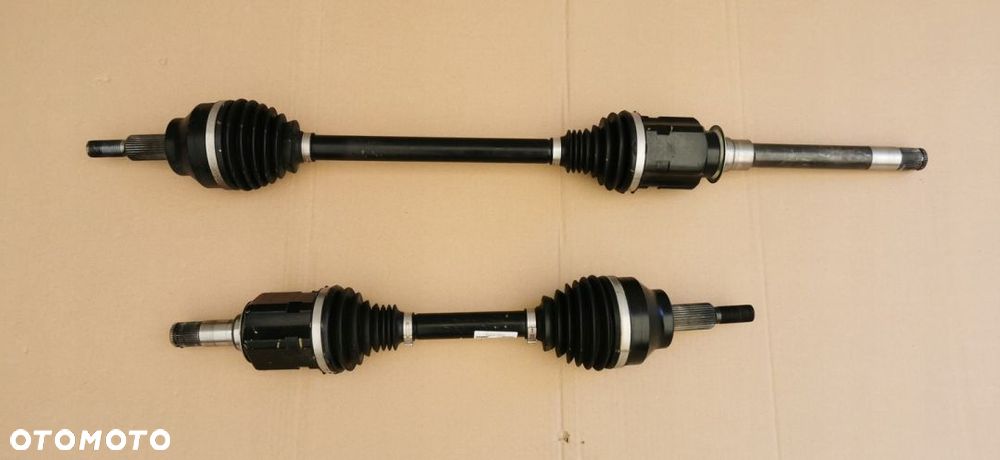 PÓŁOŚ JEEP GRAND CHEROKEE 3.6 BENZ. LEWA PRAWA - 1