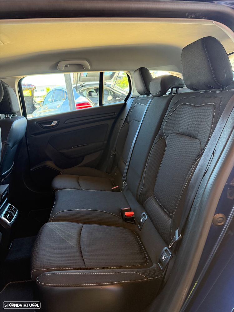 Renault Mégane BLUE dCi 115 BUSINESS EDITION - 19