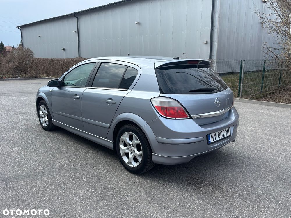 Opel Astra 1.9 CDTI Edition - 7