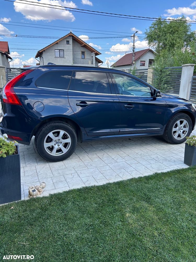 Volvo XC 60 D4 Geartronic Momentum - 1