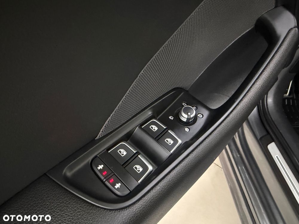 Audi A3 Sportback 40 TFSI Quattro S tronic - 9
