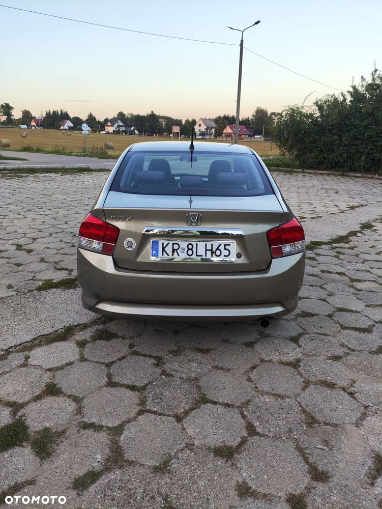 Honda City 1.4 Comfort - 6