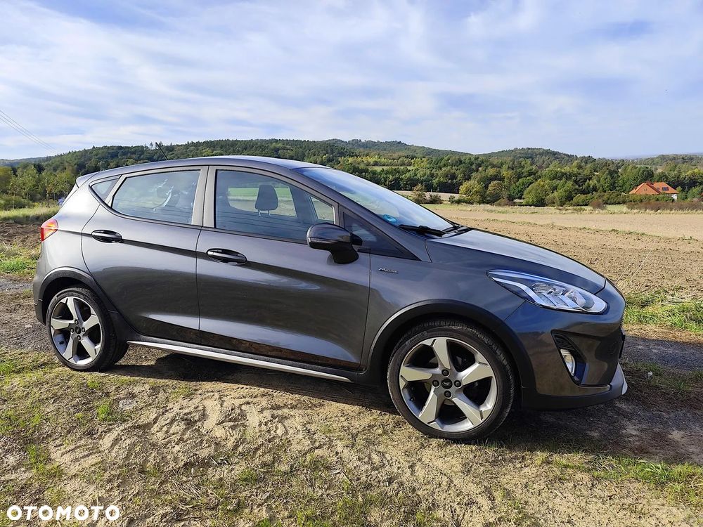 Ford Fiesta - 17