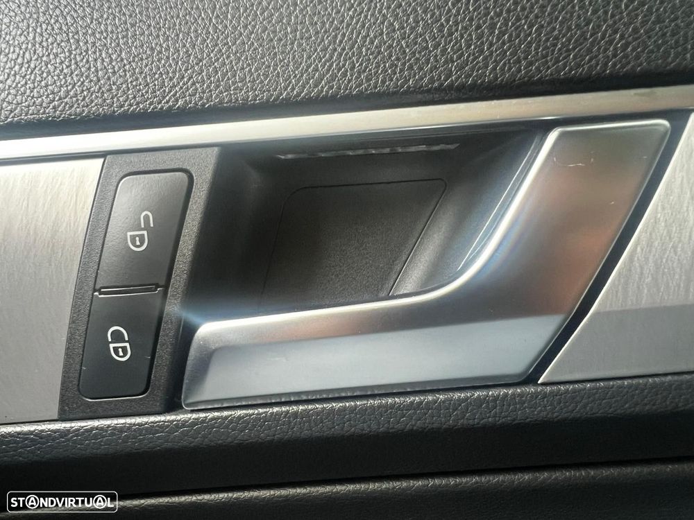 Mercedes-Benz E 350 d 4-Matic AMG Line - 37