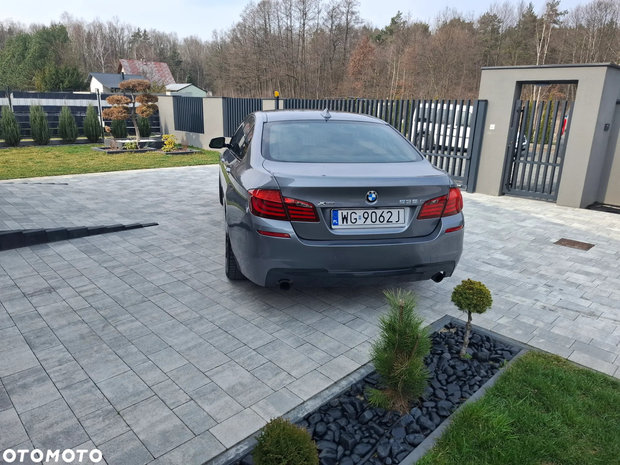 BMW Seria 5 535i xDrive - 7