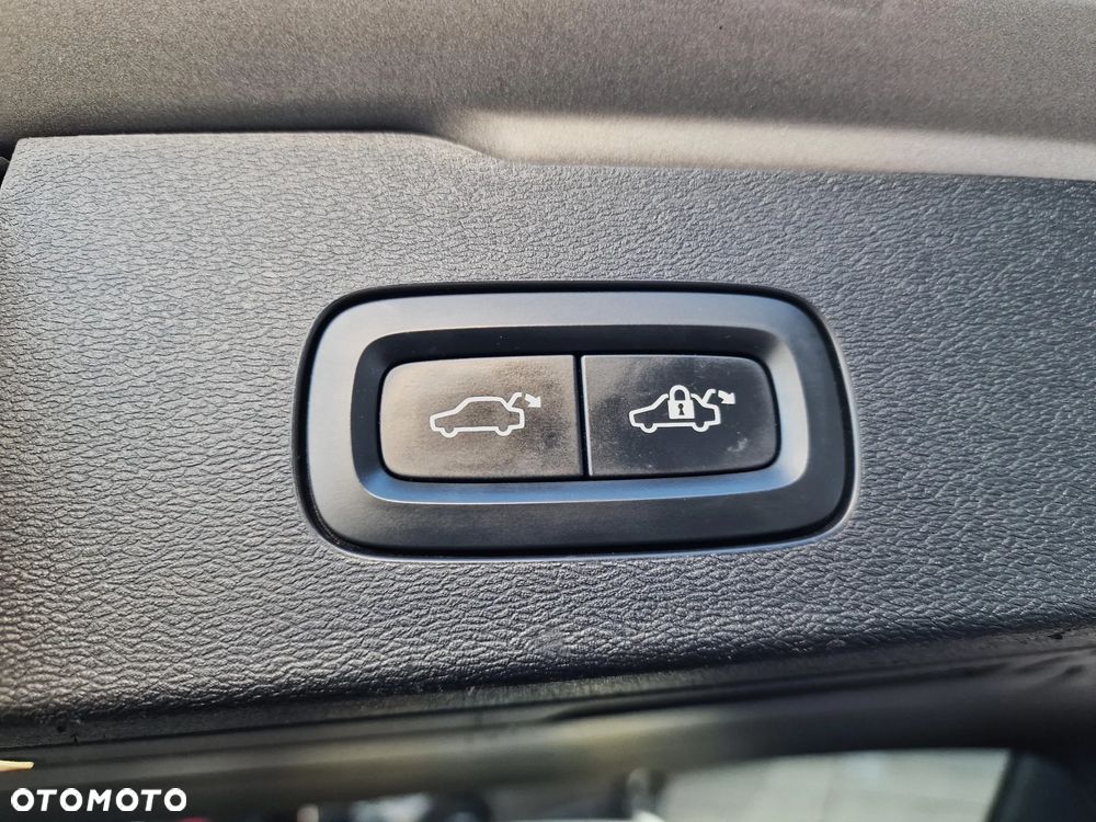 Volvo V60 D3 Geartronic Inscription - 36