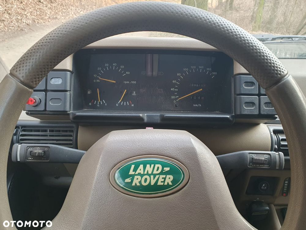 Land Rover Discovery - 17