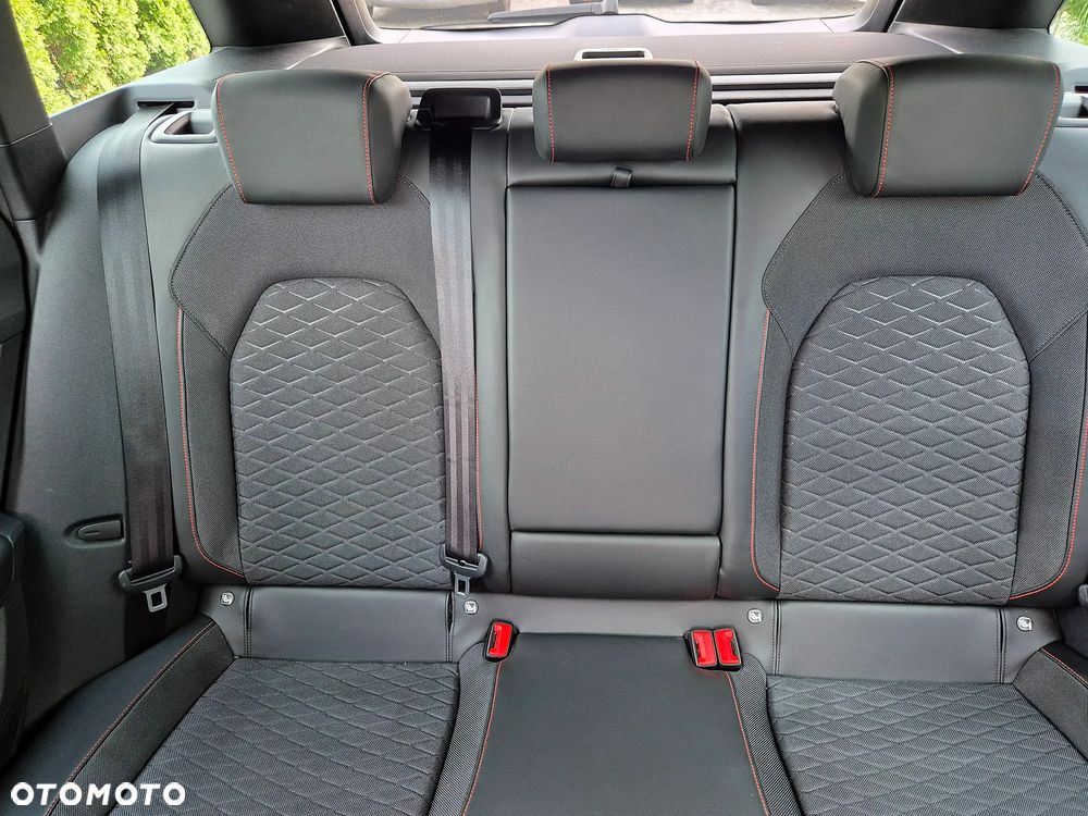 Seat Leon Sportstourer 1.5 eTSI ACT OPF DSG FR Plus - 26