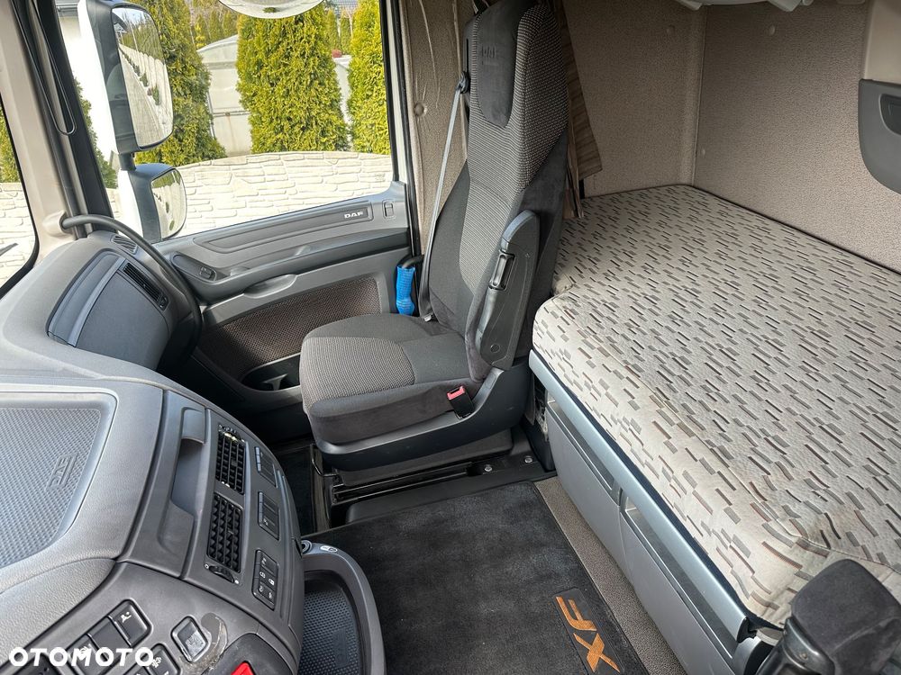 DAF XF 106 460 EURO 6 AUTOMAT 520 TYS KM - 12