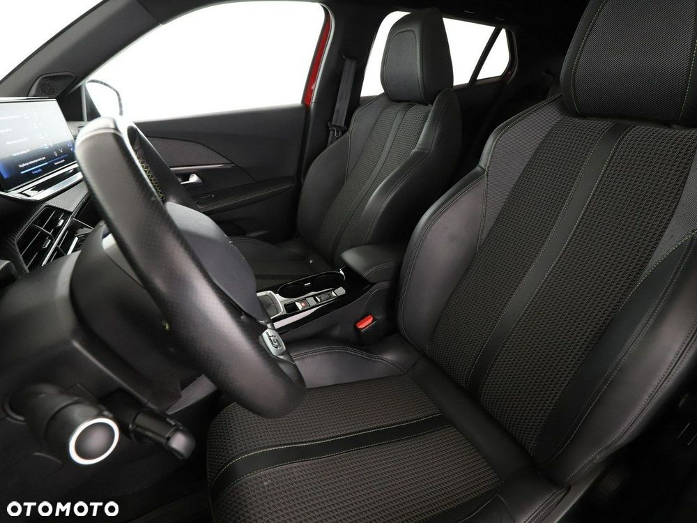 Peugeot 2008 1.2 PureTech GT Line S&S - 14