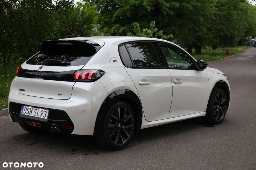 Peugeot 208 1.2 PureTech GT S&S EAT8 - 8