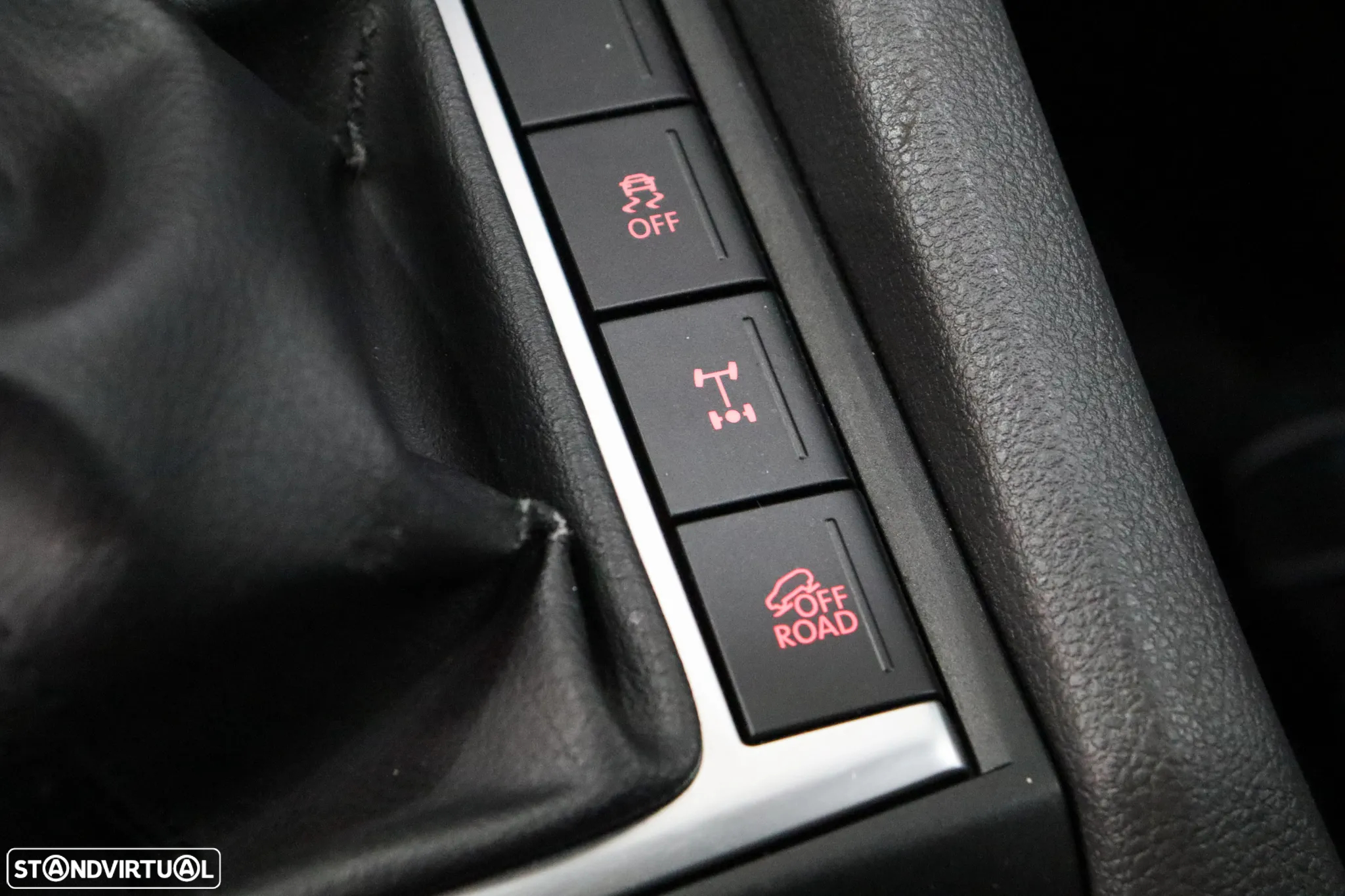VW Amarok 2.0 TDi CD Extra AC CM IP 4Motion - 24