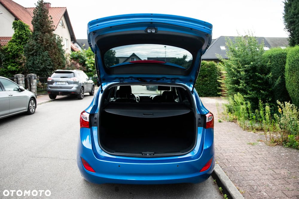 Hyundai i30 1.6 GDI Style - 14