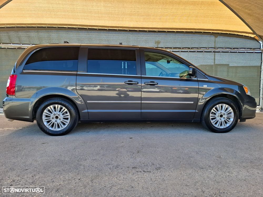 Lancia Voyager 2.8 CRD Gold - 6