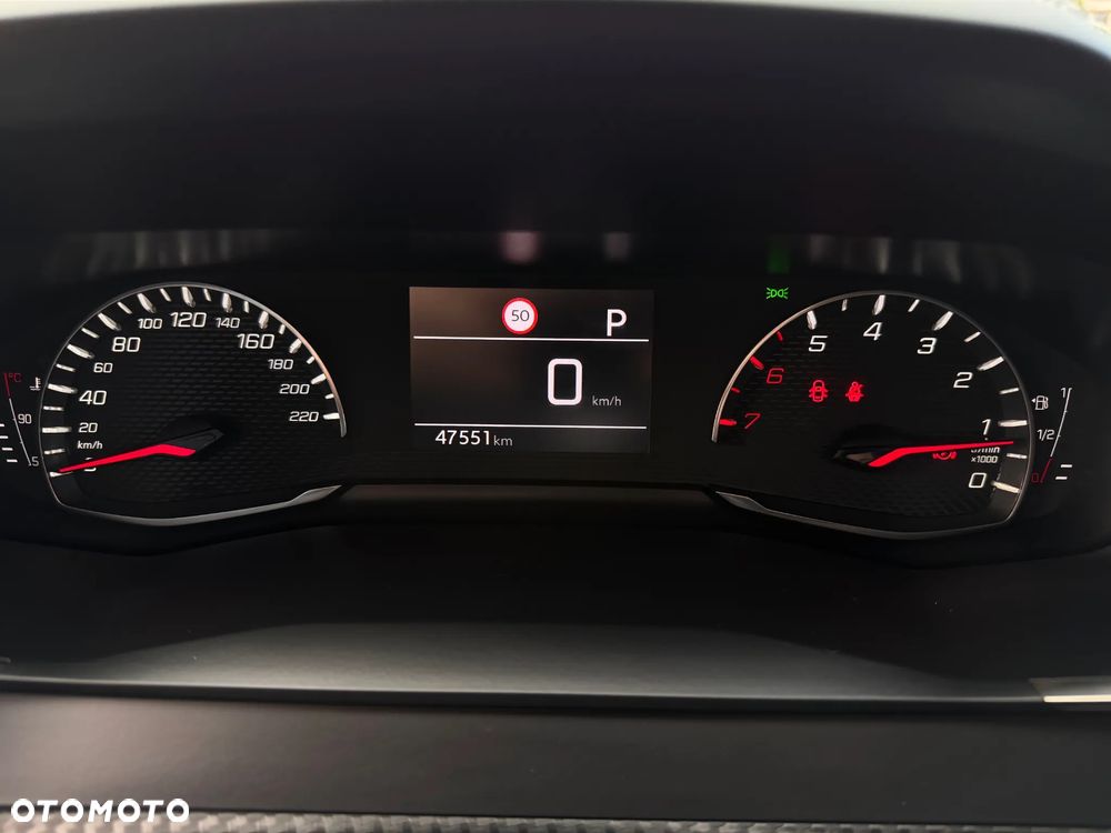 Peugeot 208 1.2 PureTech Allure S&S EAT8 - 21